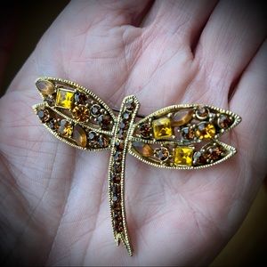 Vintage Gold Dragonfly Citrine Colored Brooch.